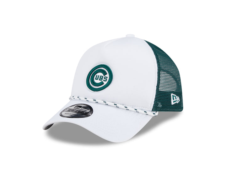 CHICAGO CUBS NEW ERA BULLSEYE WHITE AND GREEN ROPE 9FORTY TRUCKER CAP